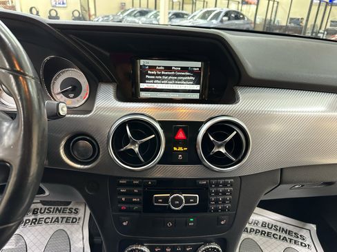 Used 2014 Mercedes-Benz GLK 350 2WD image 26