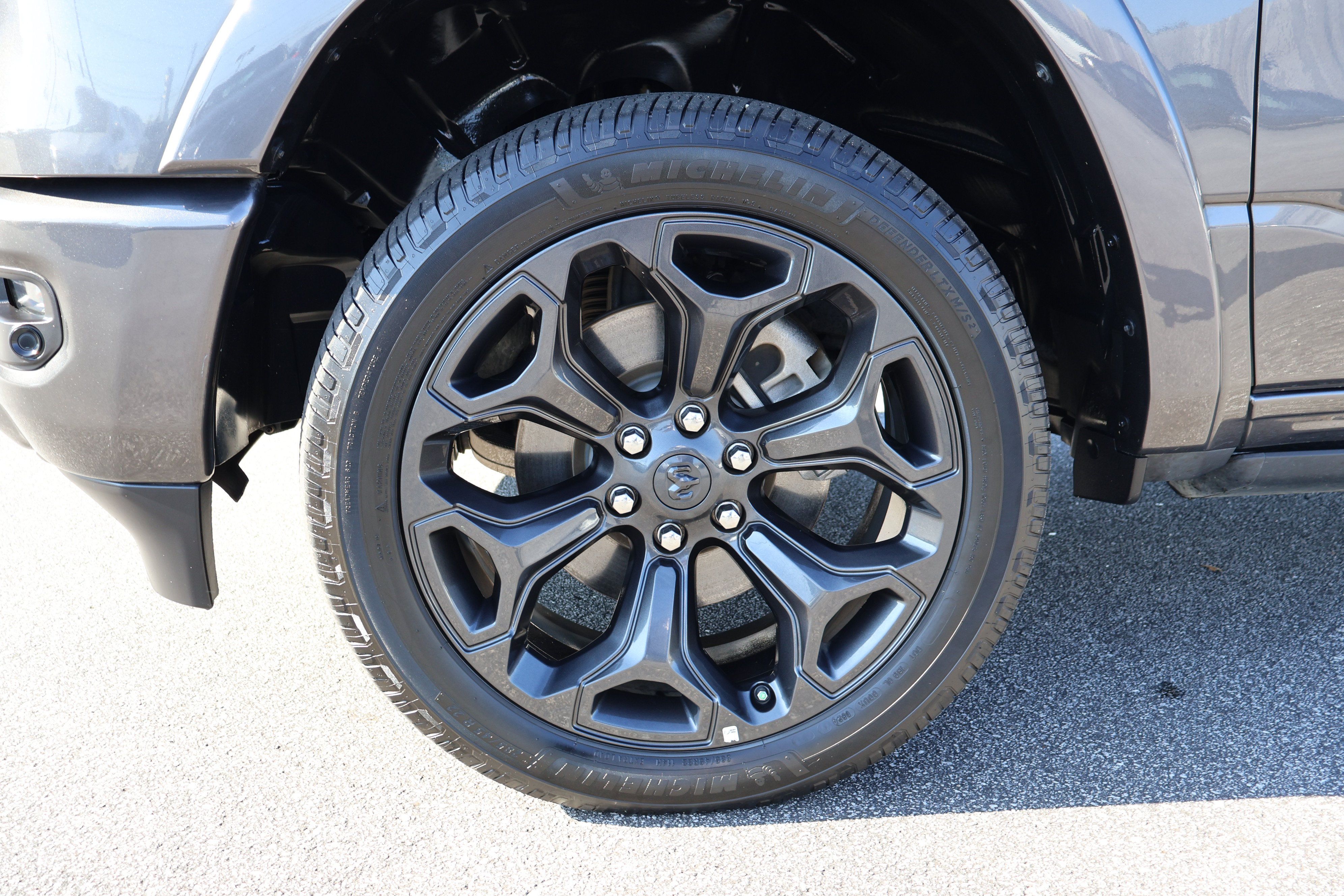 Used 2021 RAM 1500 Limited w/ Night Edition AWD/4WD image 9