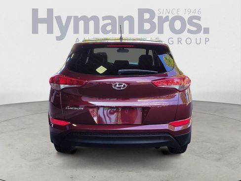 Used 2018 Hyundai Tucson SE w/ Cargo Package FWD image 4