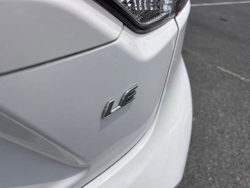 Used 2021 Toyota Corolla LE w/ LE Convenience Package FWD image 33
