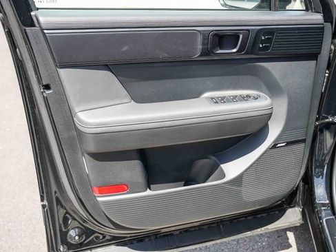 New 2026 Hyundai Santa Fe Calligraphy FWD image 23