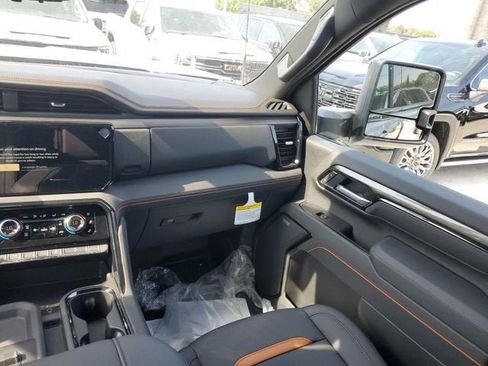 New 2026 GMC Sierra 3500 AT4 w/ AT4 Premium Plus Package AWD/4WD image 16