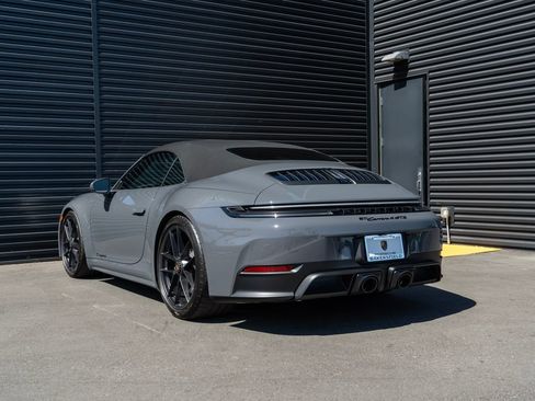 Used 2026 Porsche 911 Carrera 4 GTS AWD/4WD image 3