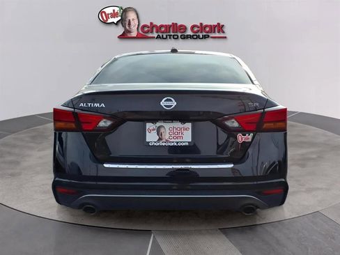 Used 2022 Nissan Altima 2.5 SR image 4
