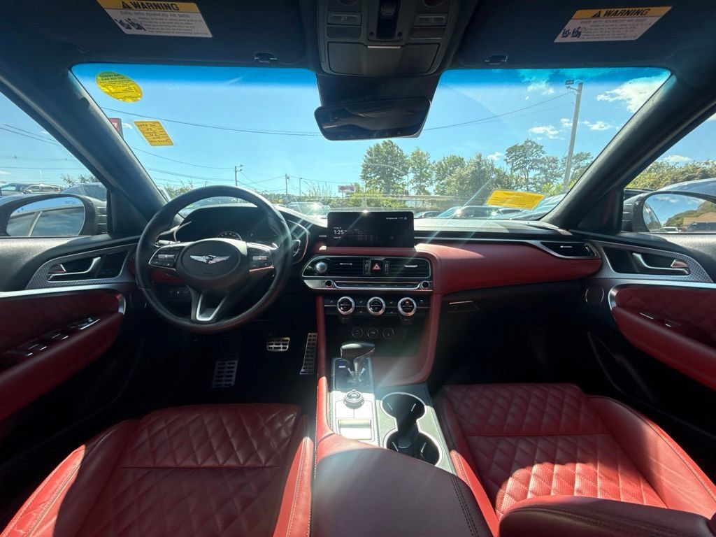 Used 2022 Genesis G70 3.3T Launch Edition RWD image 21