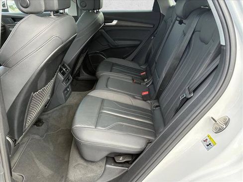 Used 2024 Audi Q5 2.0T Premium Plus AWD/4WD image 13