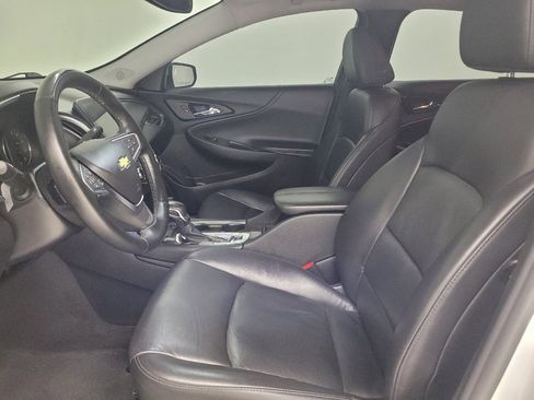 Used 2023 Chevrolet Malibu LT FWD image 17