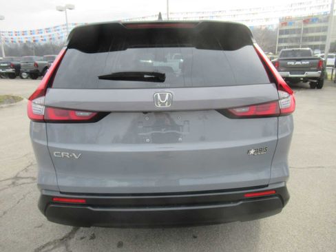 Used 2023 Honda CR-V EX image 4