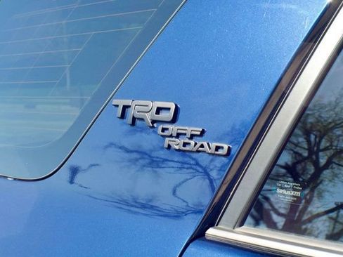 Used 2023 Toyota 4Runner TRD Off-Road Premium w/ Off Road Premium Plus Package image 19