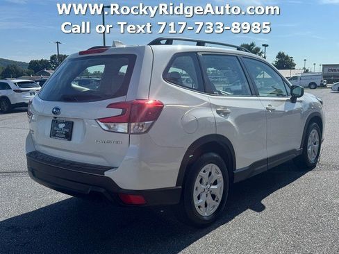 Used 2022 Subaru Forester AWD/4WD image 7