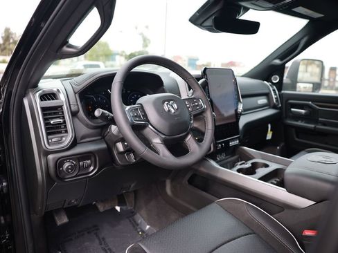 New 2026 RAM 3500 Laramie AWD/4WD image 13