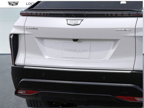 New 2025 Cadillac Lyriq Luxury image 14
