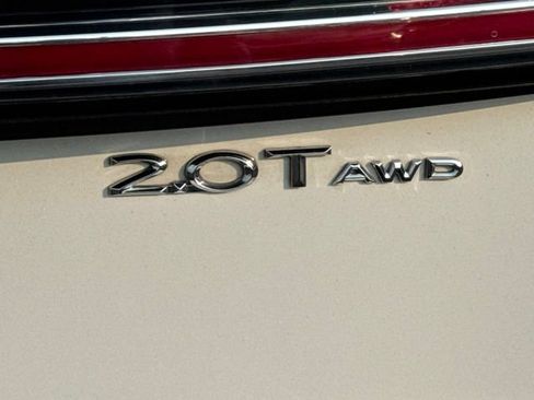 Used 2020 Lincoln Nautilus Reserve AWD/4WD image 8