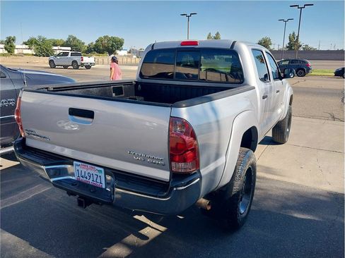 Used 2007 Toyota Tacoma PreRunner w/ TRD Off-Road Pkg #1 RWD image 4
