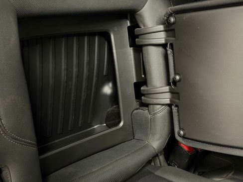 Certified 2024 Chevrolet Silverado 2500 LTZ w/ LTZ Convenience Package image 27