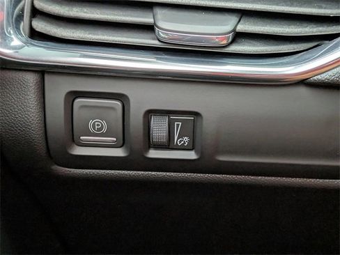 Used 2019 Cadillac XT4 Premium Luxury w/ Enhanced Visibility Package image 26