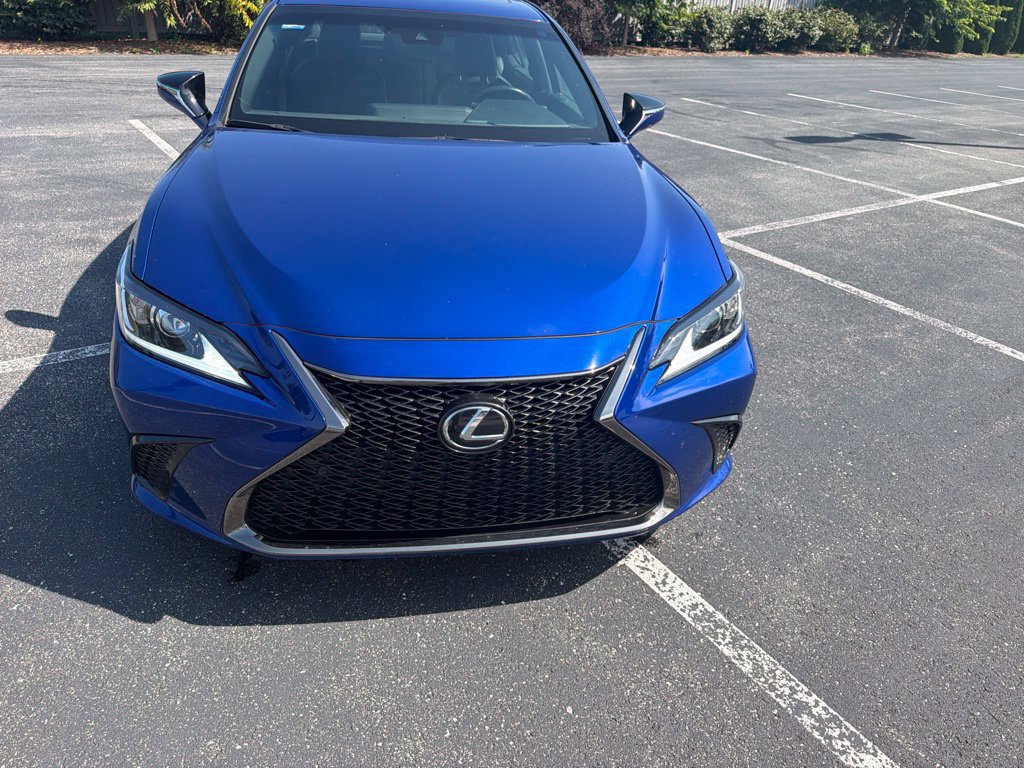 Used 2021 Lexus ES 250 F Sport AWD/4WD image 4
