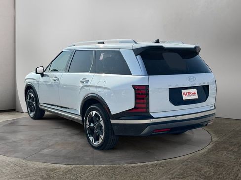 New 2026 Hyundai Palisade Limited FWD image 3