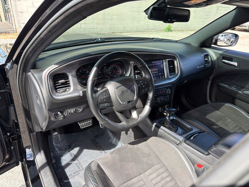 Used 2022 Dodge Charger Scat Pack w/ Daytona Edition Group RWD image 30