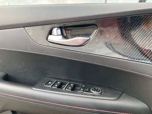 Used 2022 Kia Forte GT w/ GT Technology Package image 13