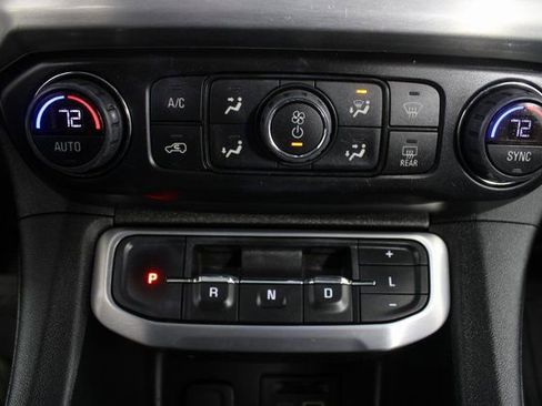 Used 2021 GMC Acadia SLT w/ Preferred Package image 6