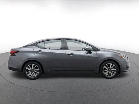 Used 2025 Nissan Versa SV FWD image 10