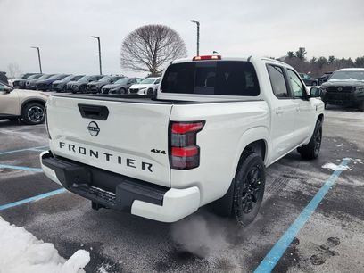 New 2026 Nissan Frontier SV w/ SV Convenience Package