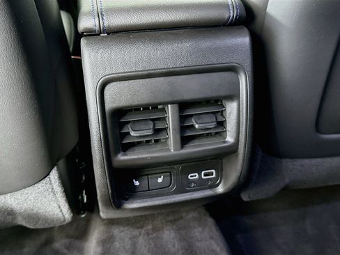 Used 2025 Cadillac XT4 Sport w/ LPO, Onyx Lite Package FWD image 26