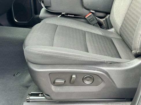 Used 2025 Chevrolet Silverado 1500 LT image 17