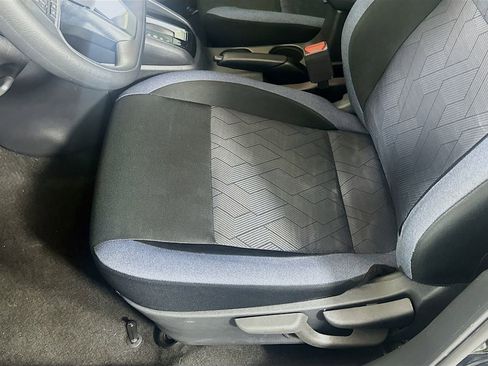 Used 2023 Nissan Versa SV w/ Trunk Package image 19