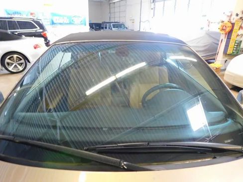 Used 2006 BMW 325Ci 325Ci Convertible 2D image 13