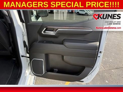 Used 2023 GMC Sierra 1500 SLT w/ SLT Convenience Package image 18