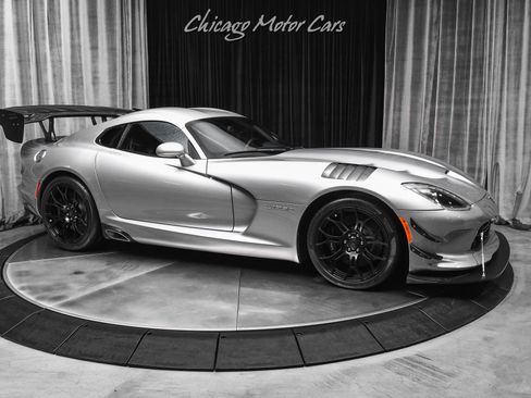 Used 2015 Dodge Viper SRT-10 RWD image 6