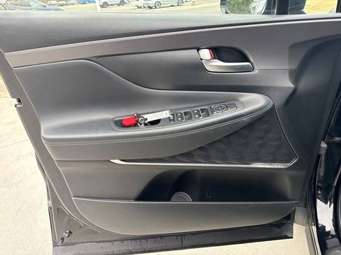 Used 2019 Hyundai Santa Fe Limited image 14