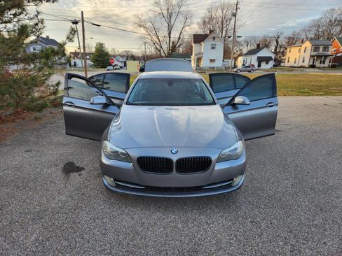 Used 2011 BMW 528i Sedan image 46