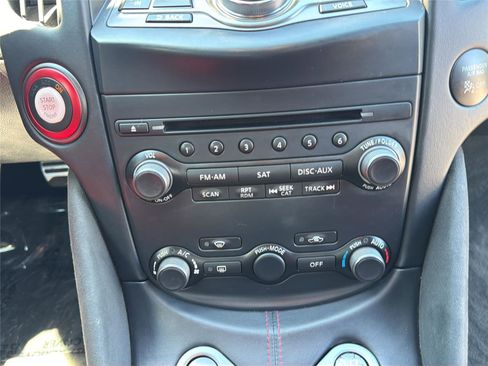 Used 2017 Nissan 370Z NISMO RWD image 24