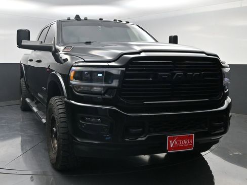 Used 2022 RAM 3500 Laramie w/ Night Edition image 18