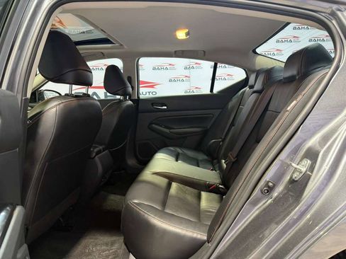 Used 2024 Nissan Altima 2.5 SR w/ SR Premium Package image 38