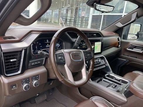 Certified 2024 GMC Sierra 2500 Denali w/ Denali Reserve Package image 8