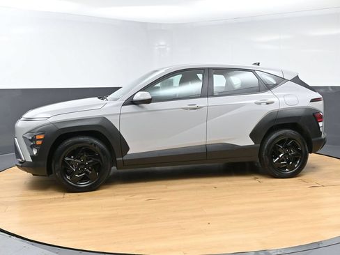 Used 2026 Hyundai Kona SE FWD image 11