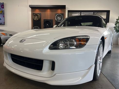 Used 2007 Honda S2000 image 2