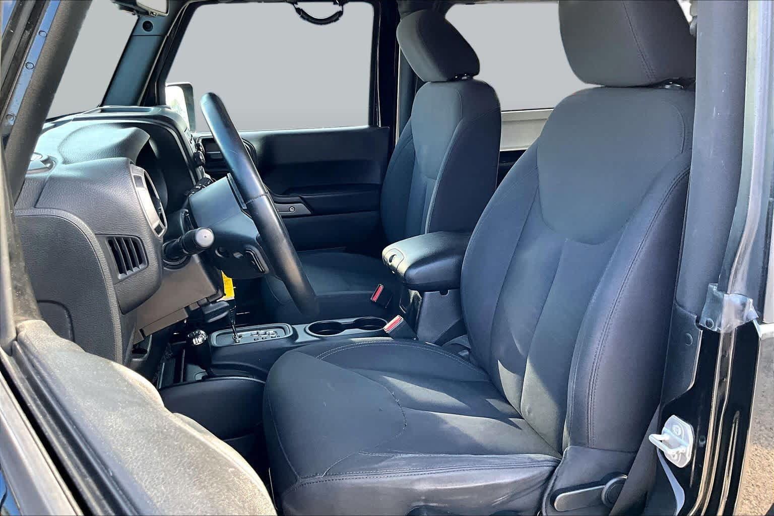 Used 2016 Jeep Wrangler Sport AWD/4WD image 10