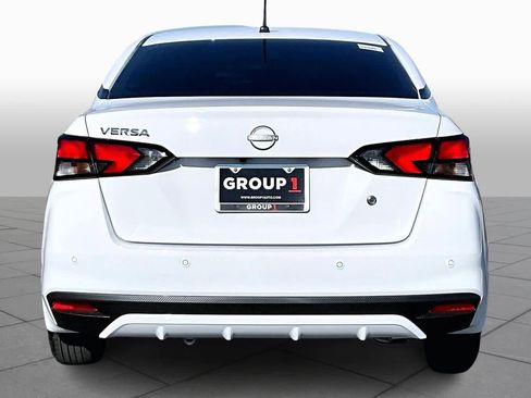 New 2025 Nissan Versa S image 4