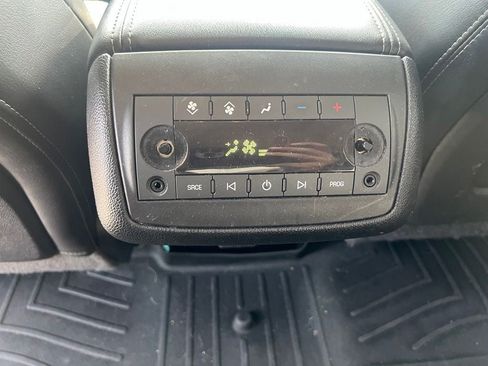 Used 2016 GMC Acadia SLT AWD/4WD image 15