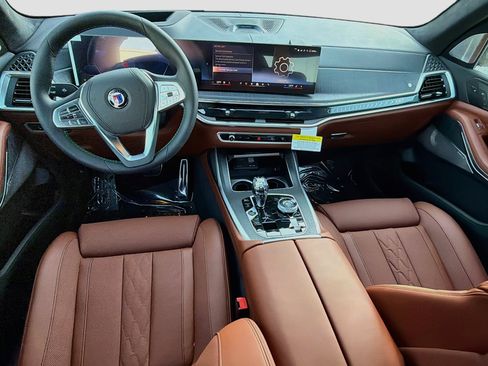 New 2026 BMW ALPINA XB7 AWD/4WD image 18