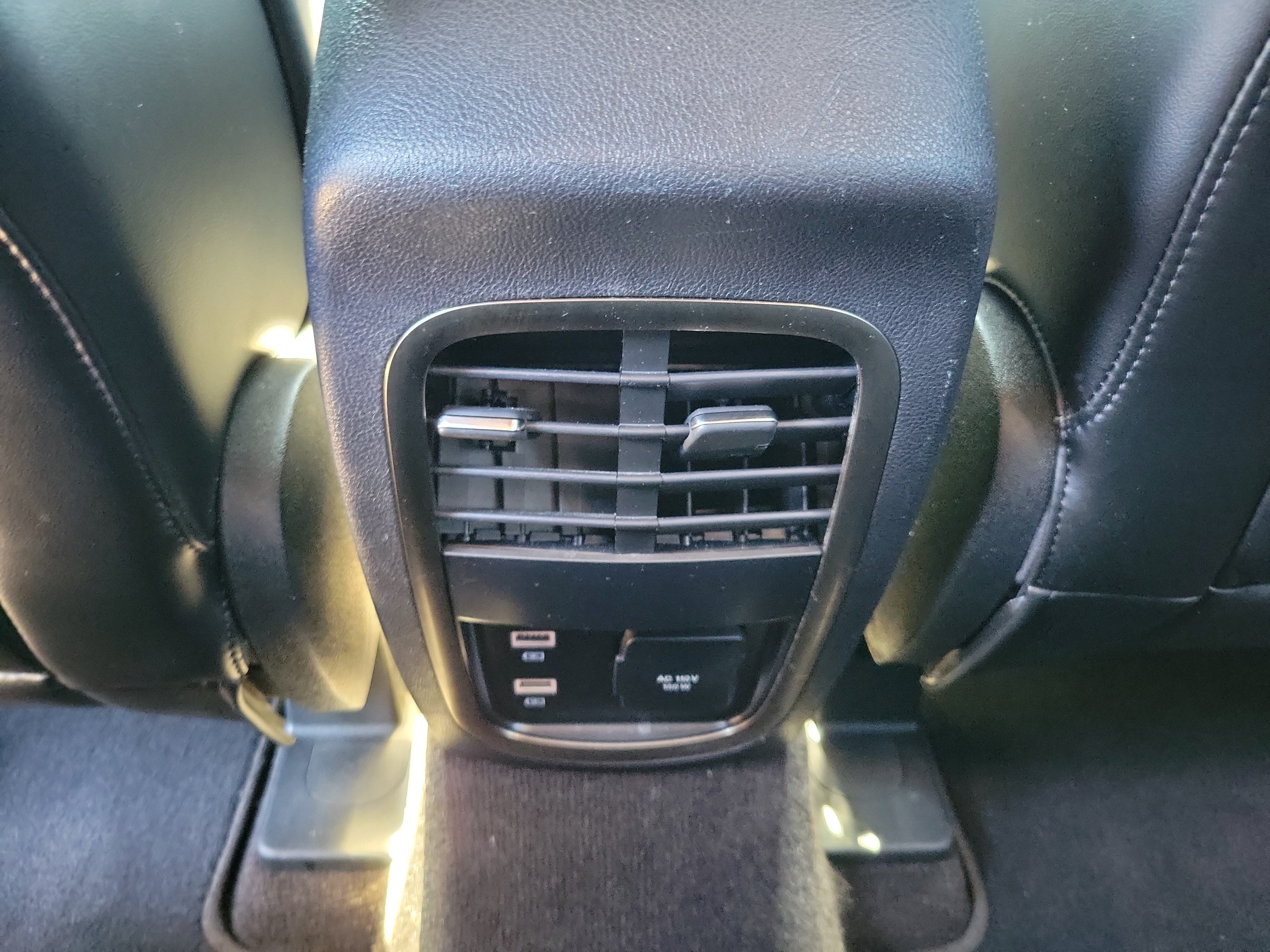 Used 2019 Lincoln MKC Reserve FWD image 11