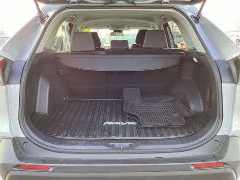 Used 2025 Toyota RAV4 XLE image 11
