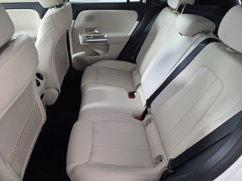 New 2026 Mercedes-Benz GLA 250 4MATIC image 11