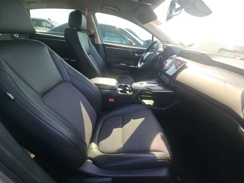 Used 2018 Honda Clarity Plug-In Hybrid image 15