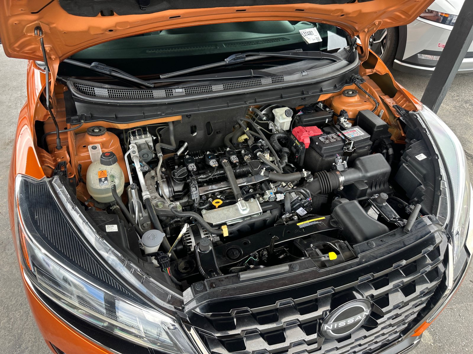 Used 2023 Nissan Kicks SR w/ SR Premium Package FWD image 28
